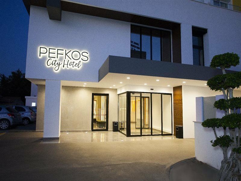 Pefkos City Hotel ลิมาซอล ภายนอก รูปภาพ